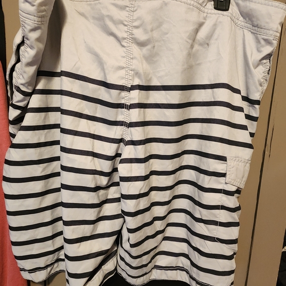 Old Navy Striped Swim Trunks/Board Shorts - Picture 2 of 2